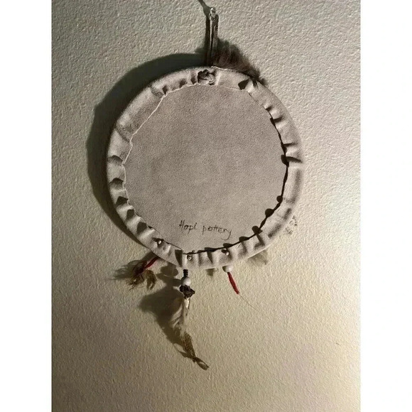Hand painted Leather Dreamcatcher Fur - Picture 5 of 8